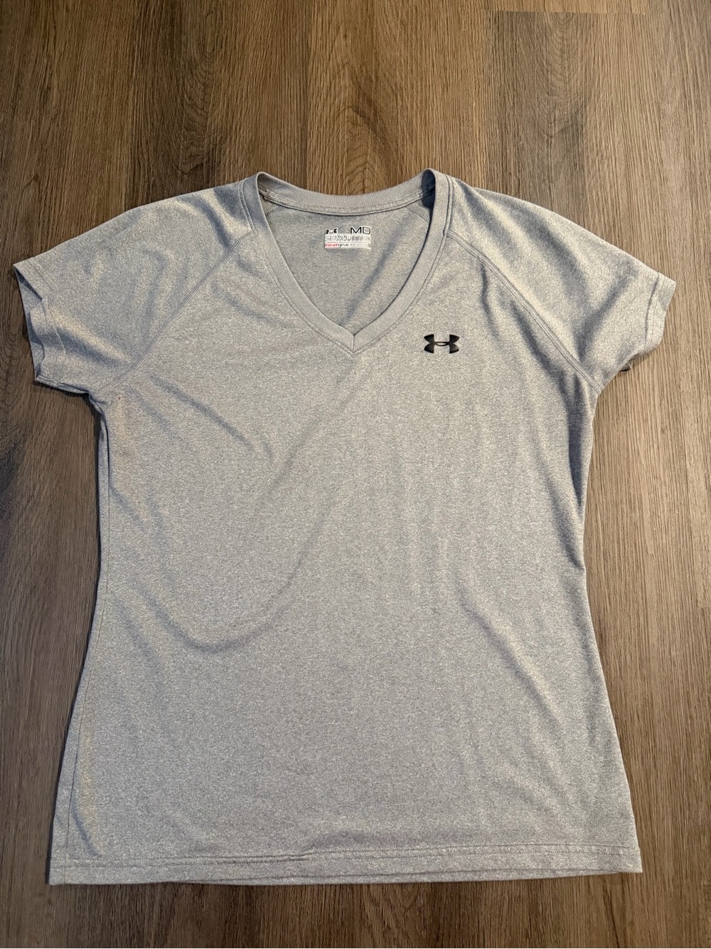 Under Armour Women's V-Neck Short Sleeve Performance Top